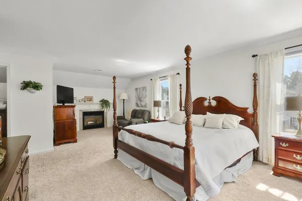 $1,295,000 | 37 Hancock Road, Franklin, MA 02038