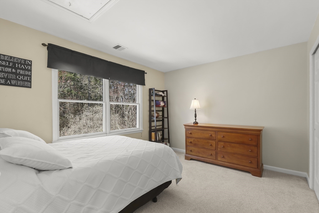 37 Hancock Road Franklin, MA 02038 - Photo 20 of 41