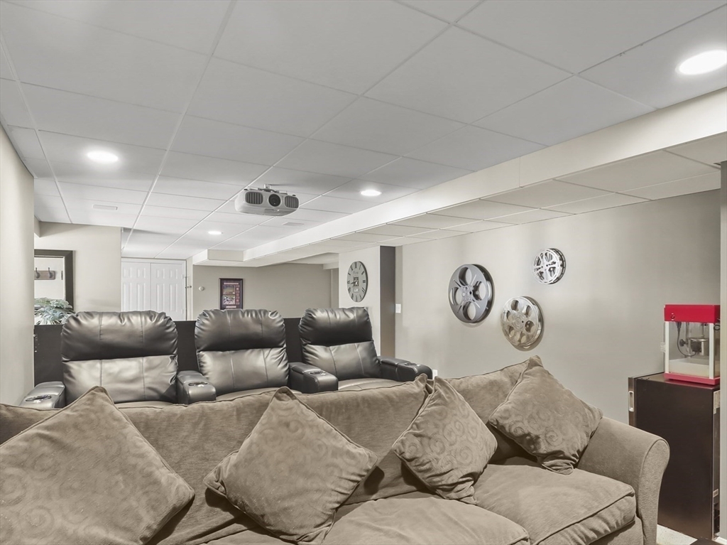 37 Hancock Road Franklin, MA 02038 - Photo 30 of 41