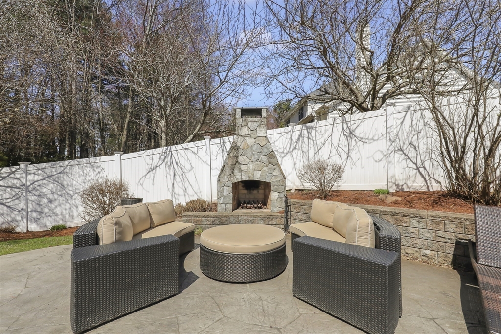 37 Hancock Road Franklin, MA 02038 - Photo 38 of 41