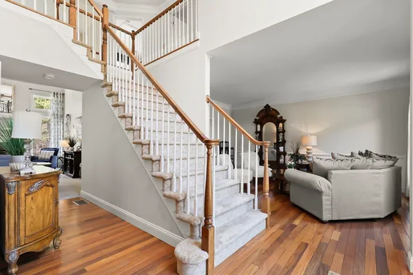 $1,295,000 | 37 Hancock Road, Franklin, MA 02038