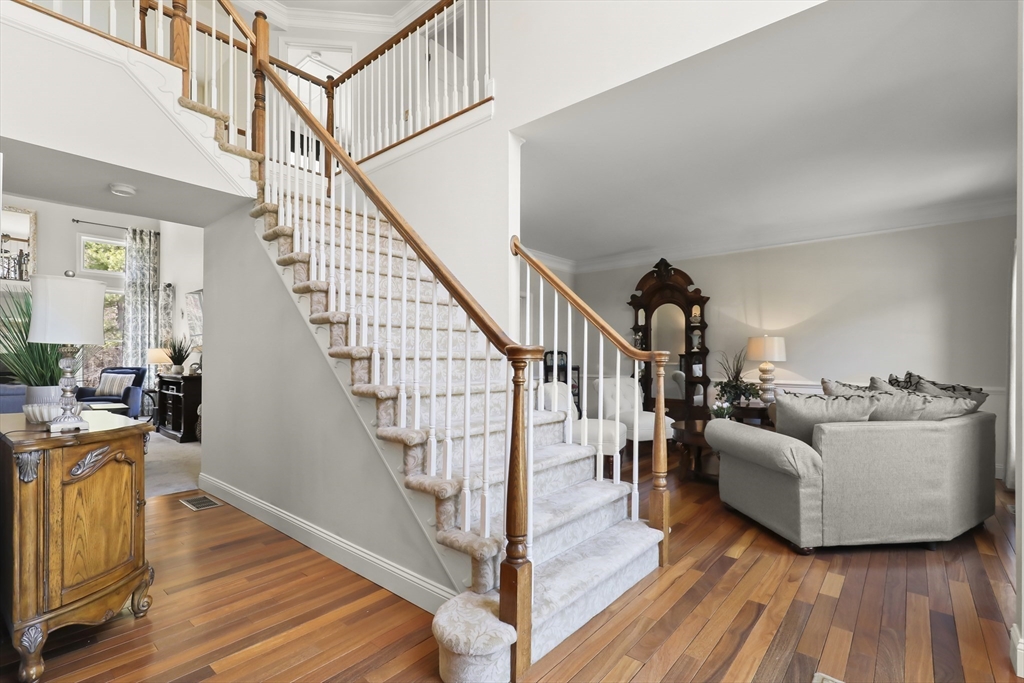 37 Hancock Road Franklin, MA 02038 - Photo 4 of 41