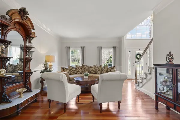 $1,295,000 | 37 Hancock Road, Franklin, MA 02038