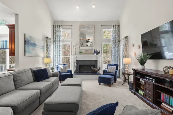 $1,295,000 | 37 Hancock Road, Franklin, MA 02038