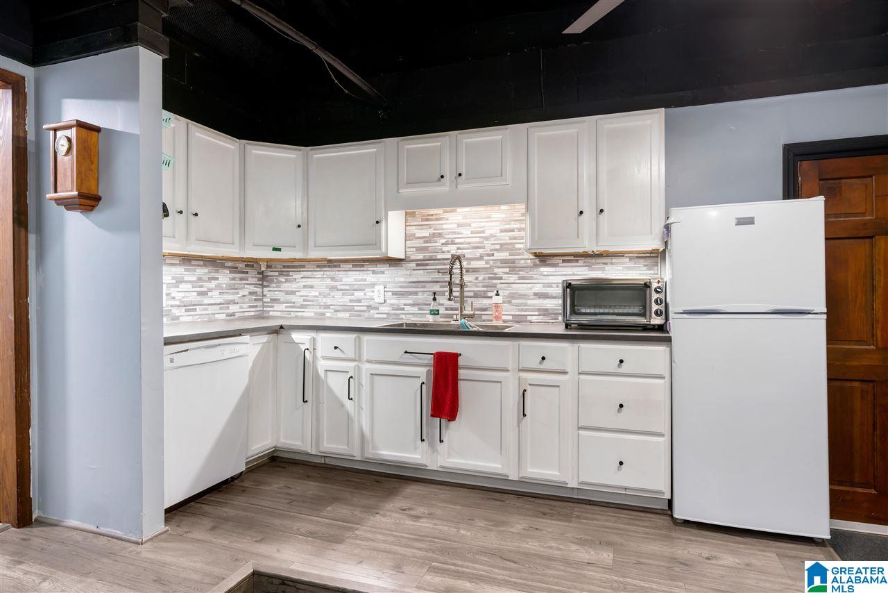 2401 Jacobs Road Birmingham, AL 35216 - Photo 23 of 32