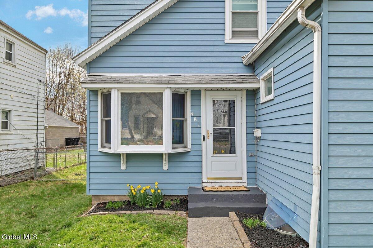 481 7th Avenue Troy, NY 12182 - Photo 2 of 32 P1815370