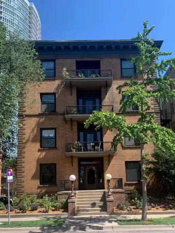 $1,650 | 1401 Willow Street, Unit 4, Minneapolis, MN 55403