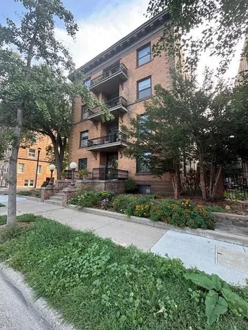 $1,650 | 1401 Willow Street, Unit 4, Minneapolis, MN 55403