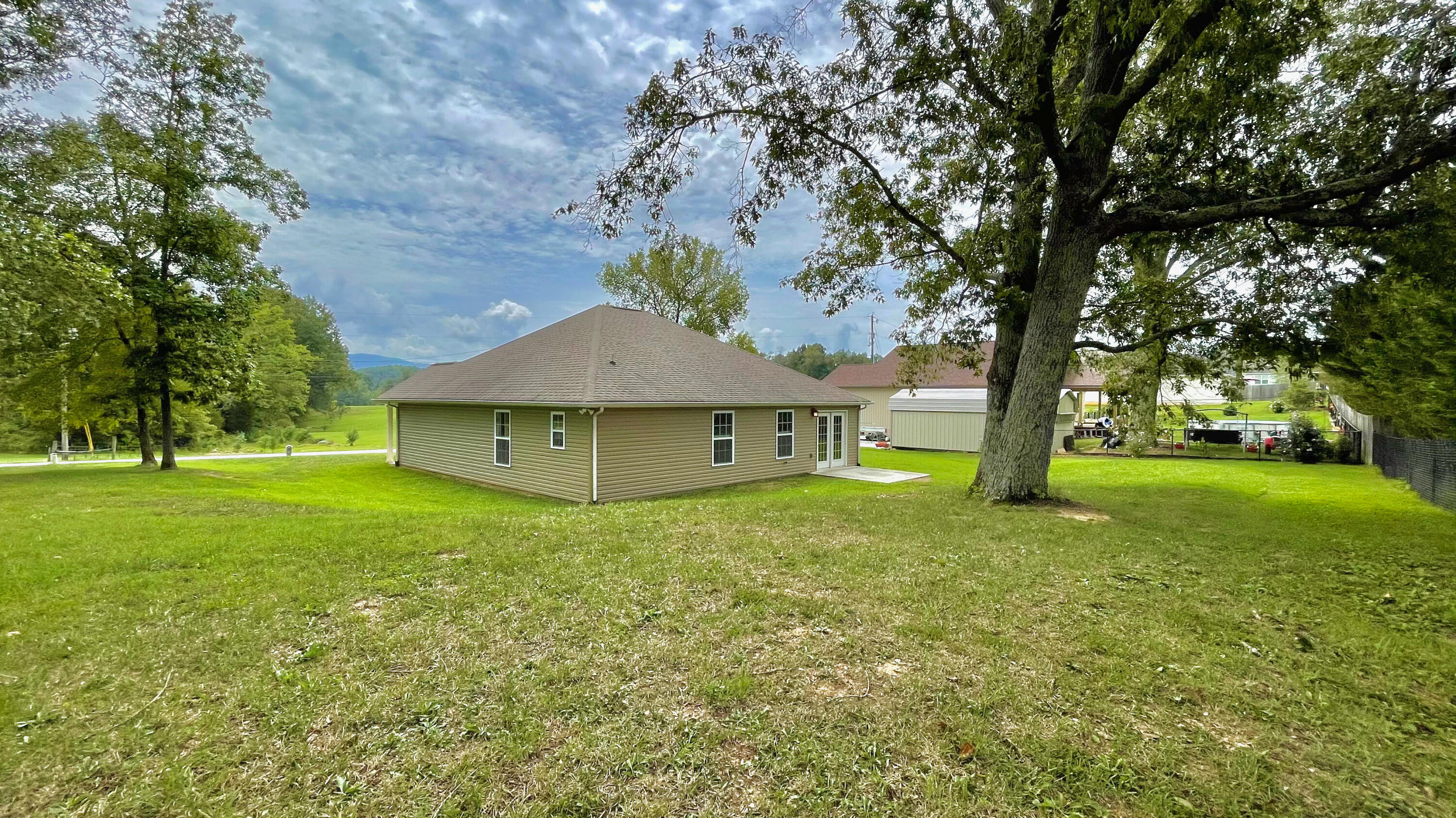 740 Wade Road Seymour, TN 37865 - Photo 8 of 34 740 Wade Rd