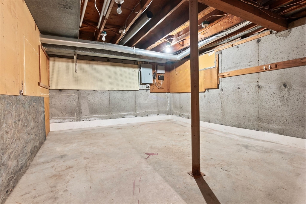 5 Edgewood Road Middleton, MA 01949 - Photo 17 of 19 Gallery Image 17