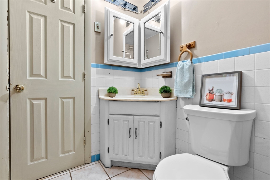 5 Edgewood Road Middleton, MA 01949 - Photo 5 of 19 Gallery Image 5
