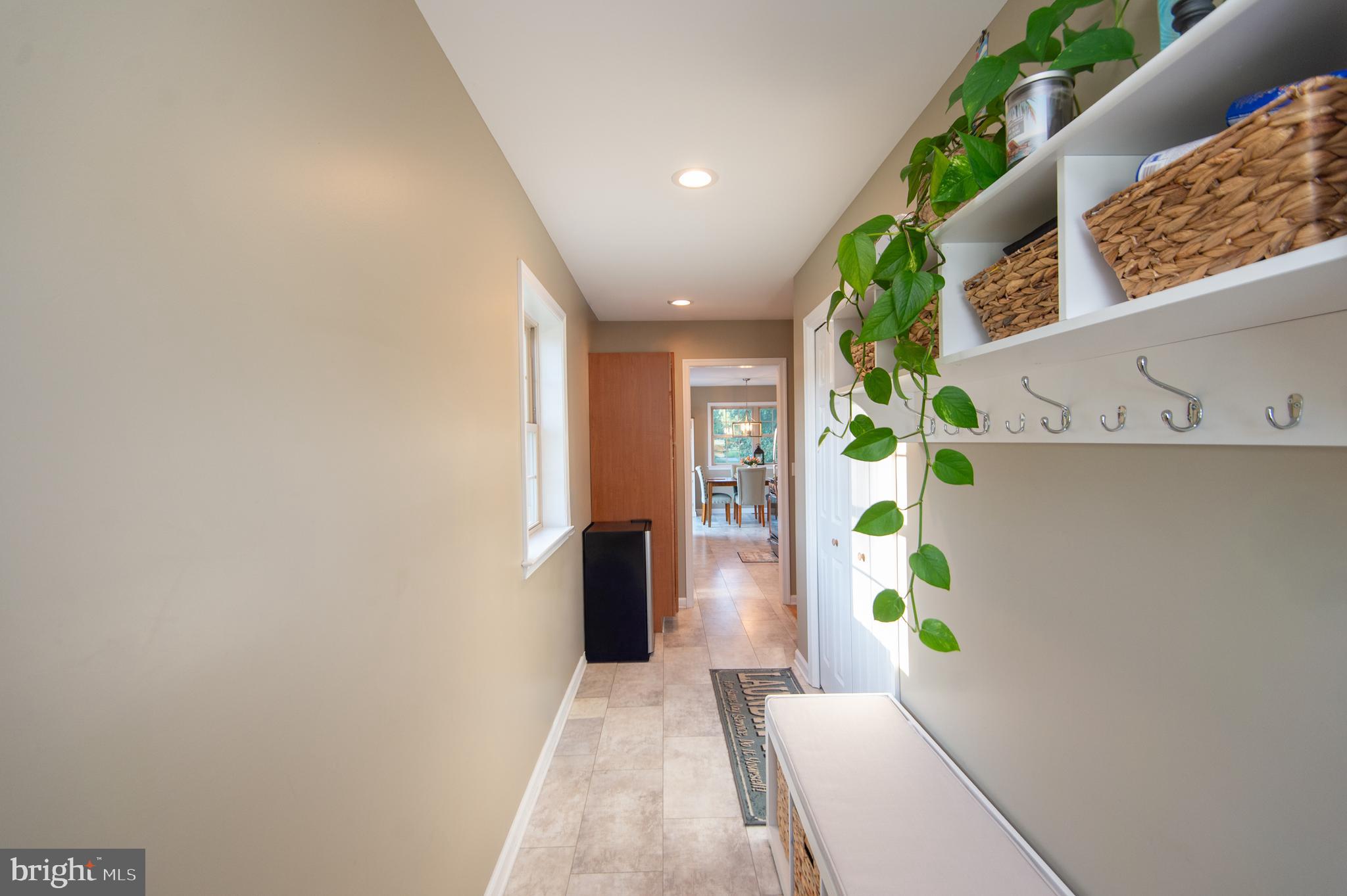 2 Arbutus Terrace Cambridge, MD 21613 - Photo 18 of 41 view of an entryway