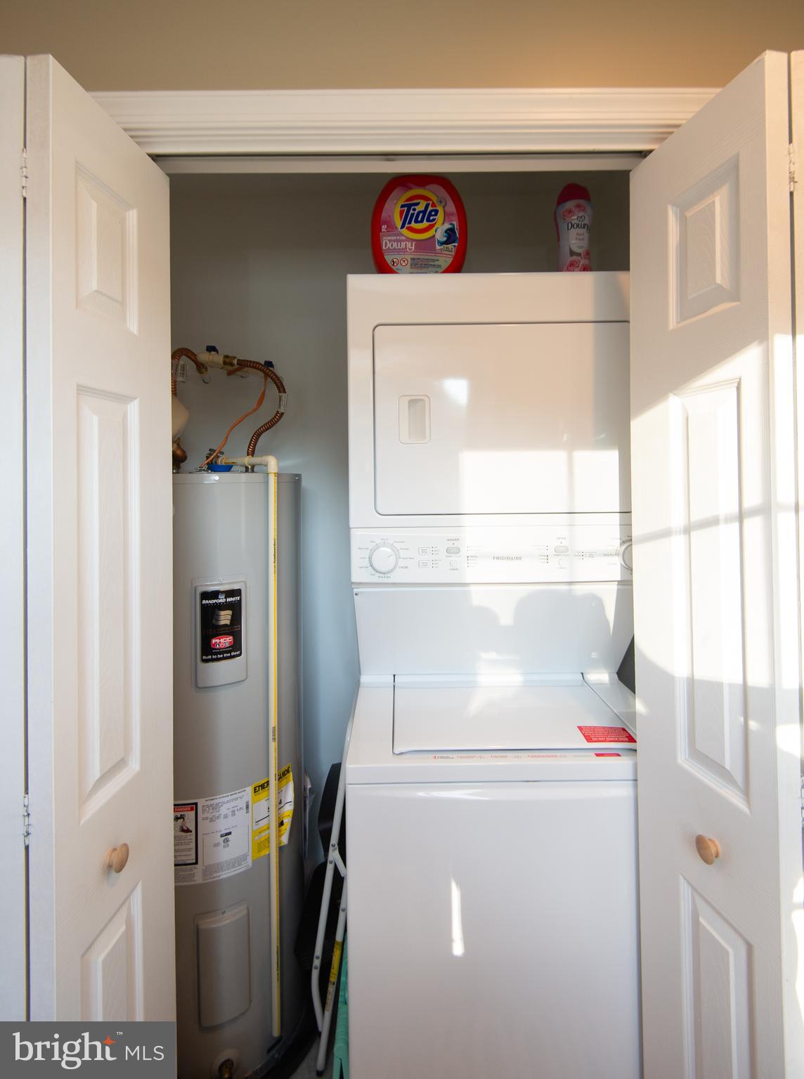 2 Arbutus Terrace Cambridge, MD 21613 - Photo 19 of 41 a utility room with dryer and washer