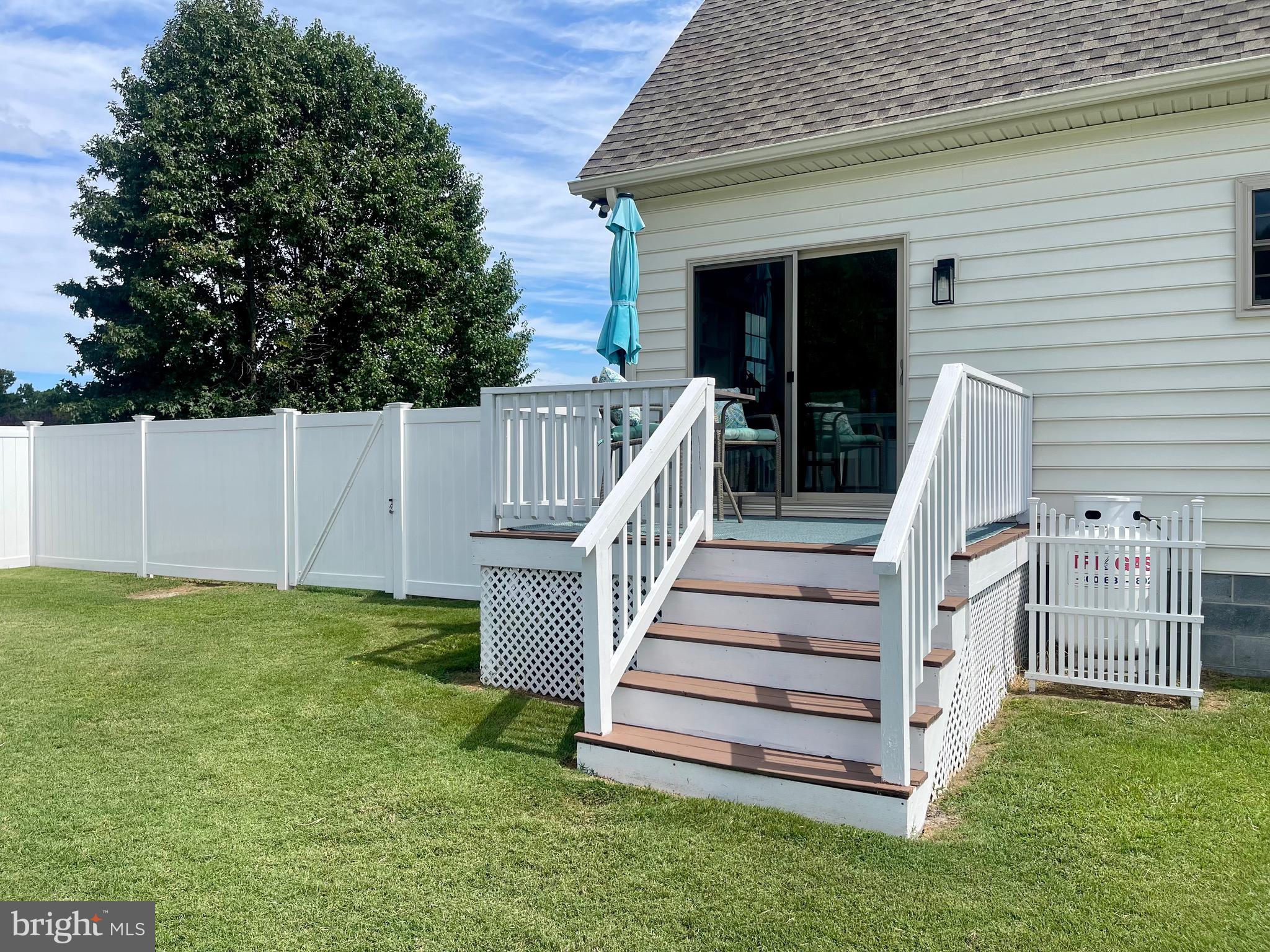 2 Arbutus Terrace Cambridge, MD 21613 - Photo 38 of 41 a view of outdoor space and yard