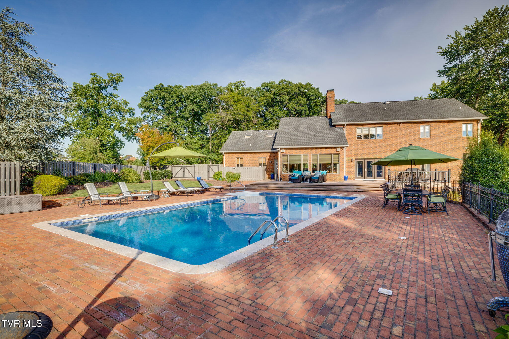 704 Chippendale Road Kingsport, TN 37660 - Photo 83 of 95 076