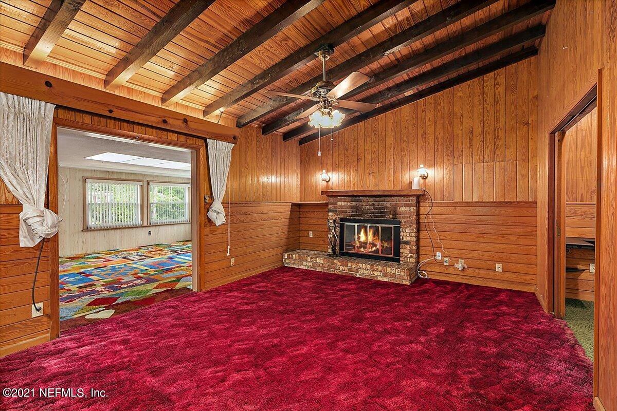 700 Penman Road Neptune Beach, FL 32266 - Photo 8 of 23 08-Family Room