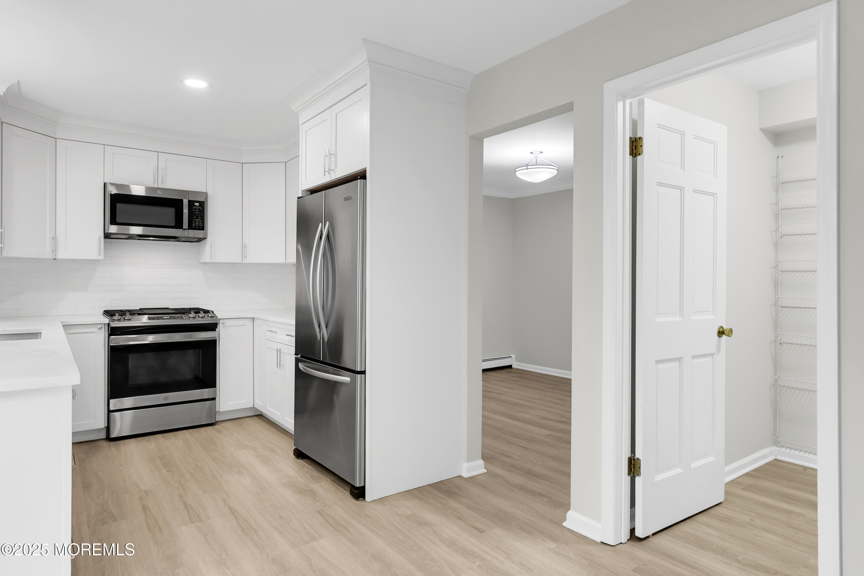 65 East River Road, Unit 12 Rumson, NJ 07760 - Photo 10 of 33 Kitchen