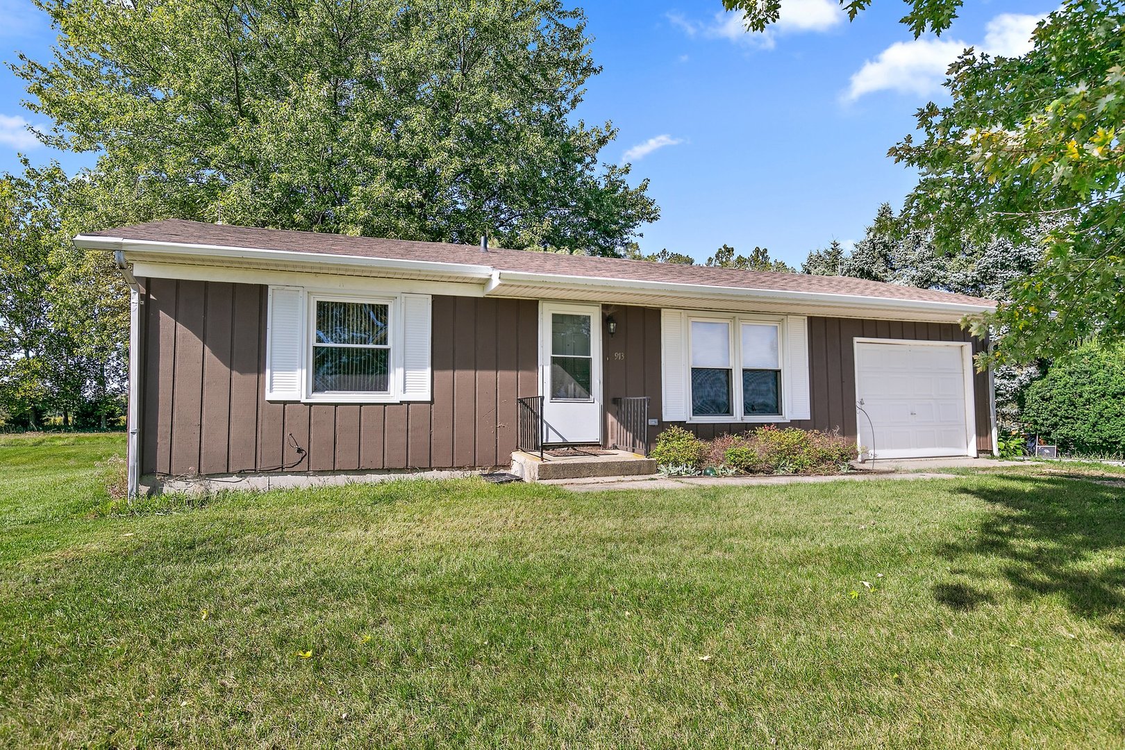 5815 Johnson Road Marengo, IL 60152 - Photo 14 of 30 a view of a house with a yard and front view of a house