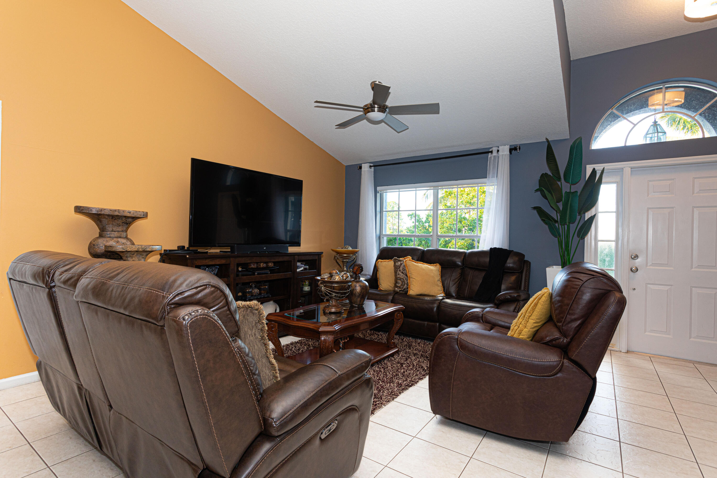 17998 43rd Road North Loxahatchee, FL 33470 - Photo 13 of 56 casa-13