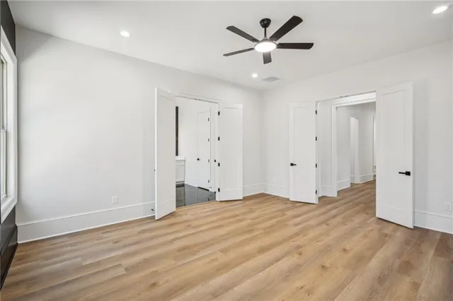 a view of empty room