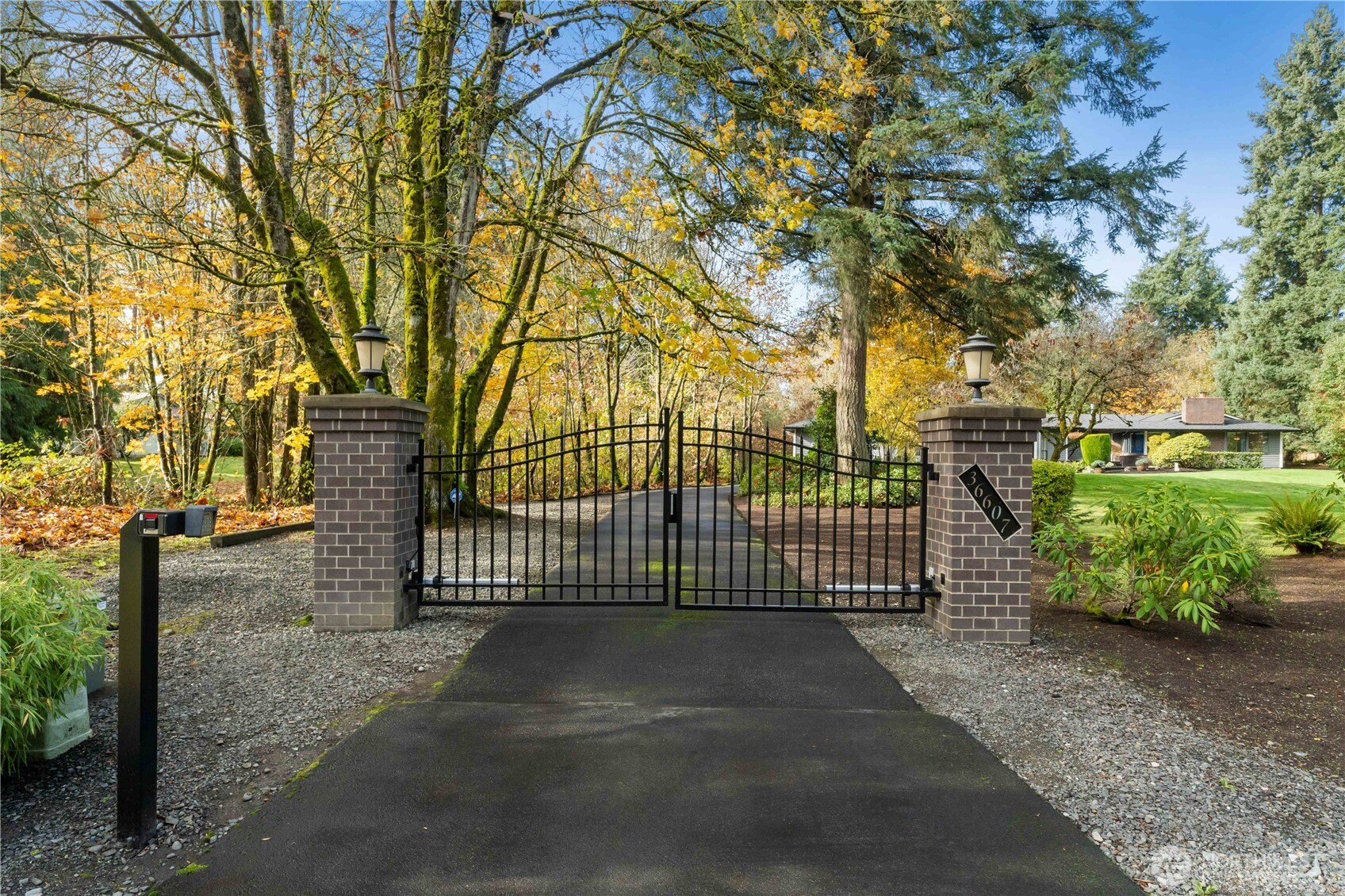 36607 9th Avenue Southwest Federal Way, WA 98023 - Photo 3 of 40 a view of a street with a trees