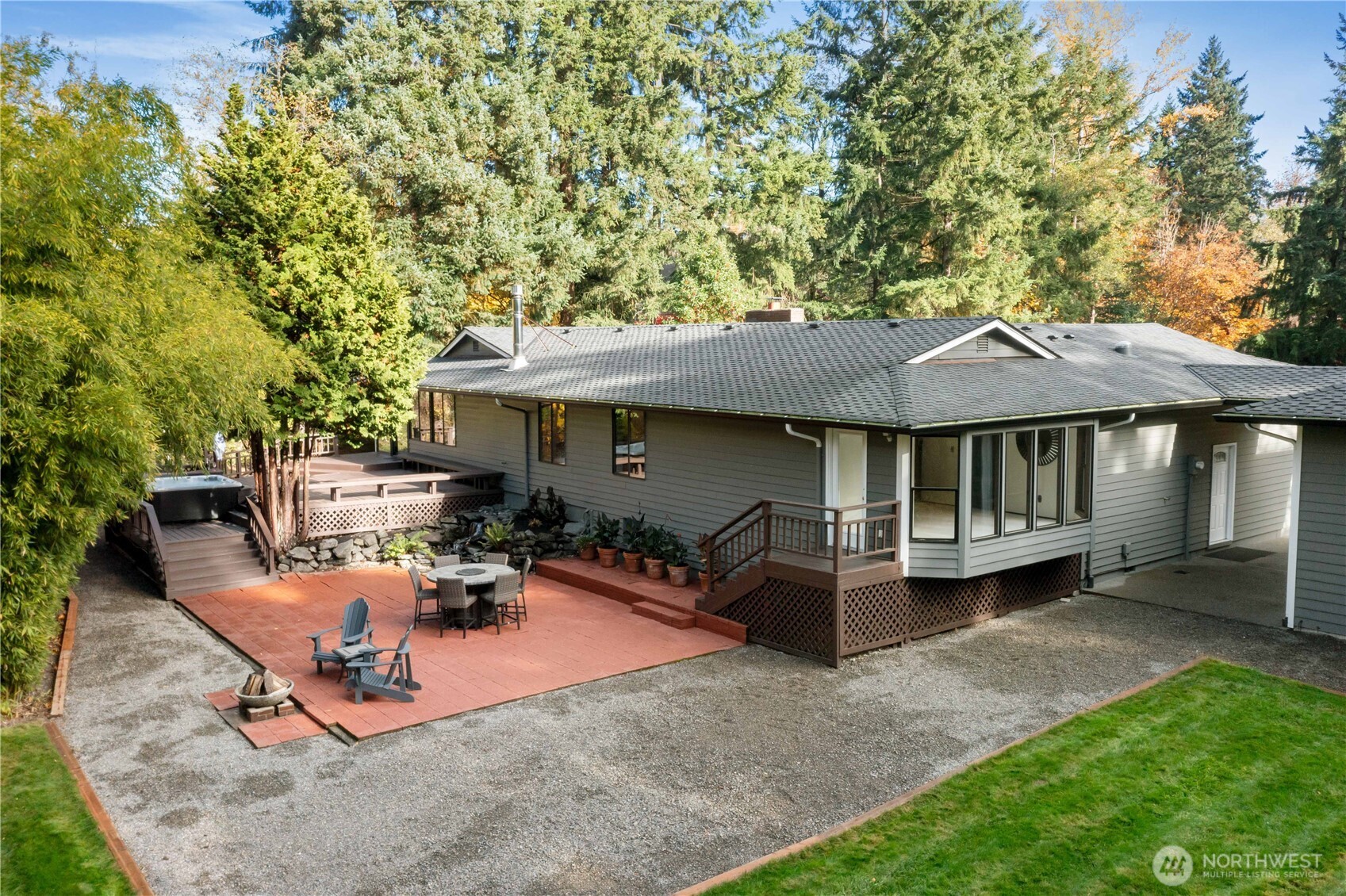36607 9th Avenue Southwest Federal Way, WA 98023 - Photo 35 of 40 a view of a house with backyard and sitting area