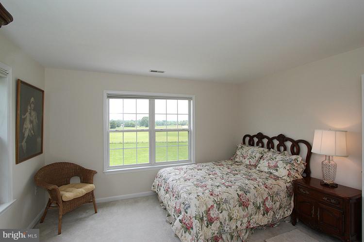 16009 Partnership Road Poolesville, MD 20837 - Photo 17 of 30 Bedroom