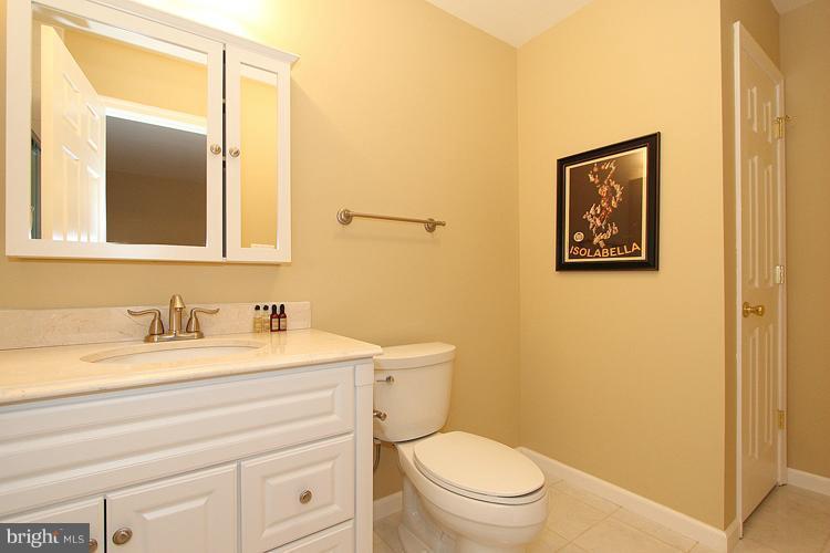 16009 Partnership Road Poolesville, MD 20837 - Photo 24 of 30 Bath