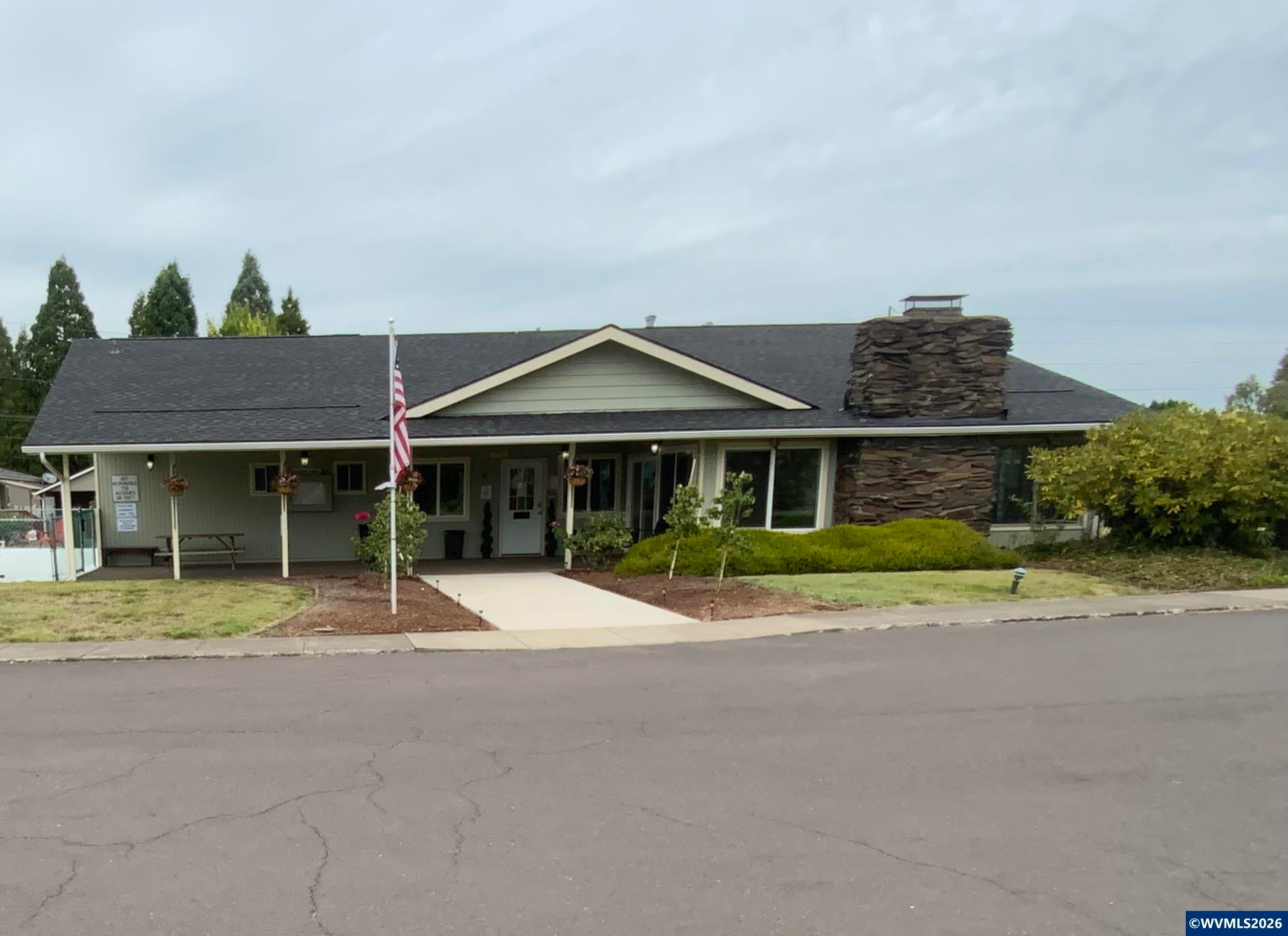 5355 River Road North, Unit 117 Keizer, OR 97303 - Photo 38 of 41 Gallery Image 38