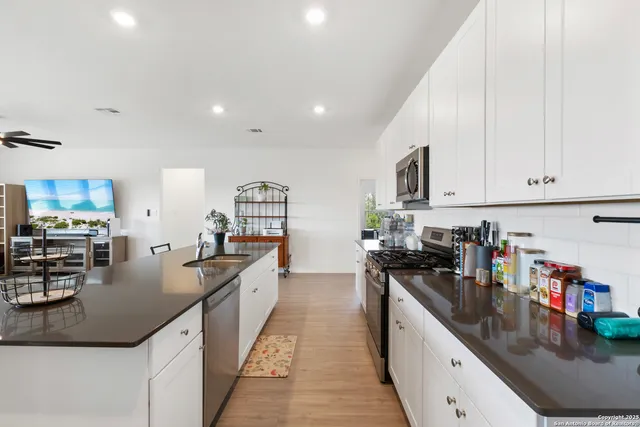 $410,000 | 32323 Star Anise Way, Bulverde, TX 78163