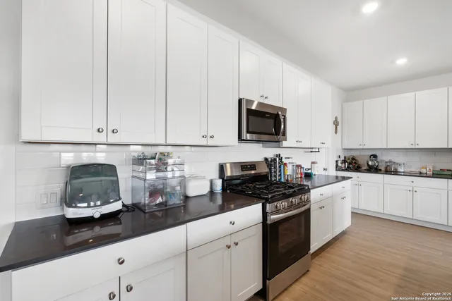 $410,000 | 32323 Star Anise Way, Bulverde, TX 78163