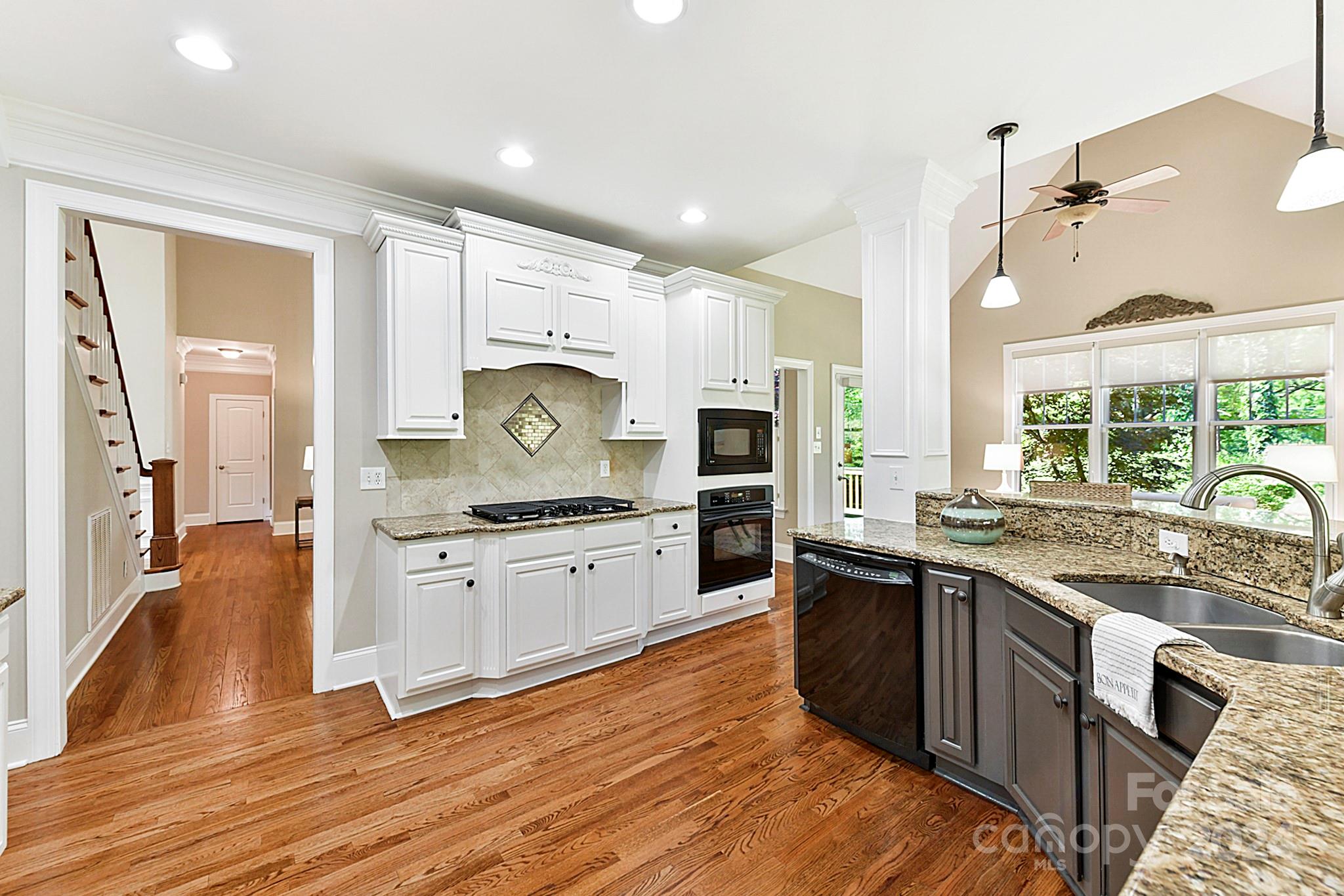 4211 Crepe Ridge Drive Denver, NC 28037 - Photo 16 of 48 Gallery Image 16