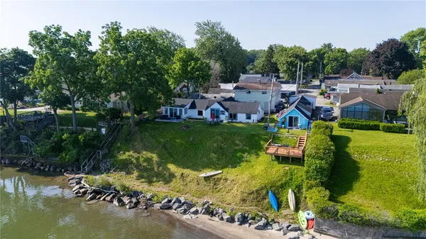 $750,000 | 45 Tone Terrace, Irondequoit, NY 14617