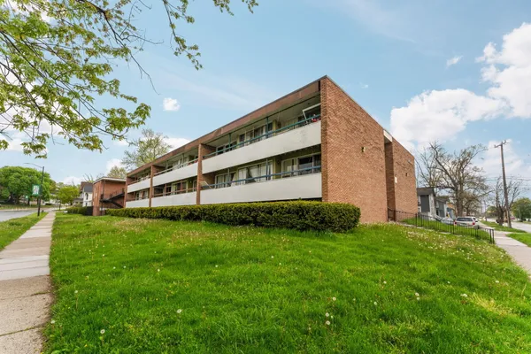 $125,000 | 207 Ballard Street, Unit 106, Ypsilanti, MI 48197