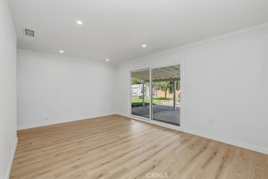 6490 Hillside Avenue Riverside, CA 92504 - Photo 9 of 30