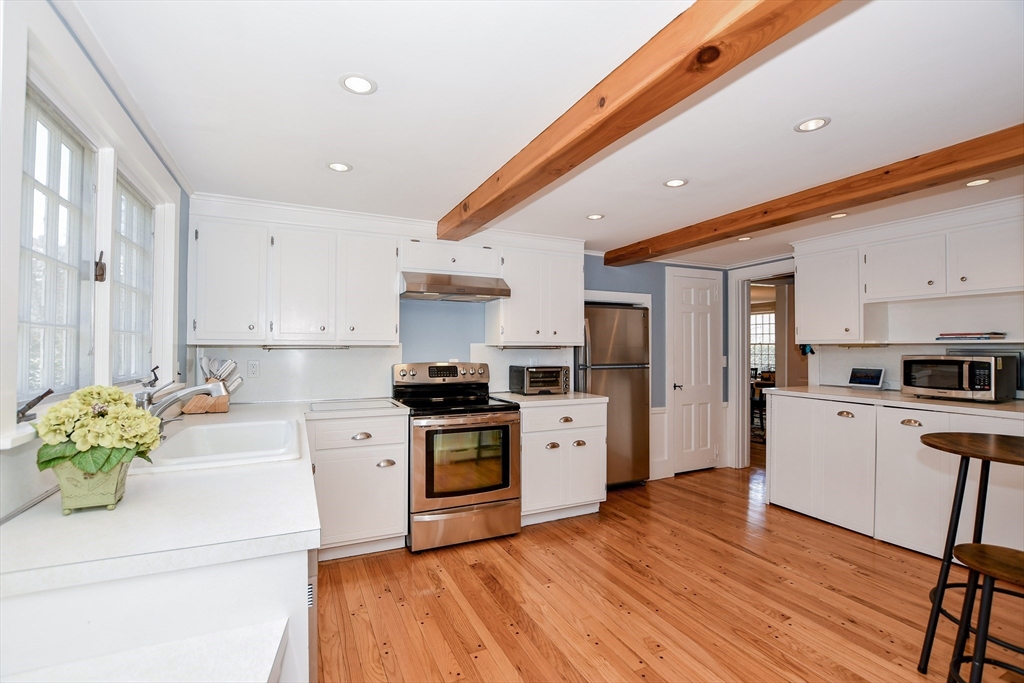 89 Front Street Marion, MA 02738 - Photo 18 of 42