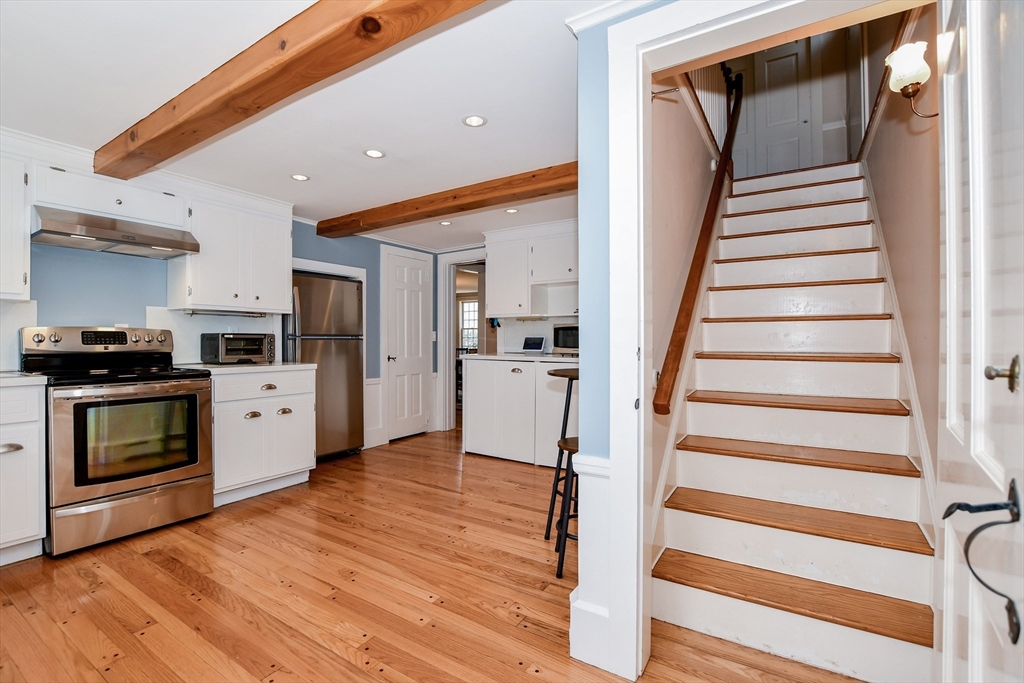 89 Front Street Marion, MA 02738 - Photo 21 of 42