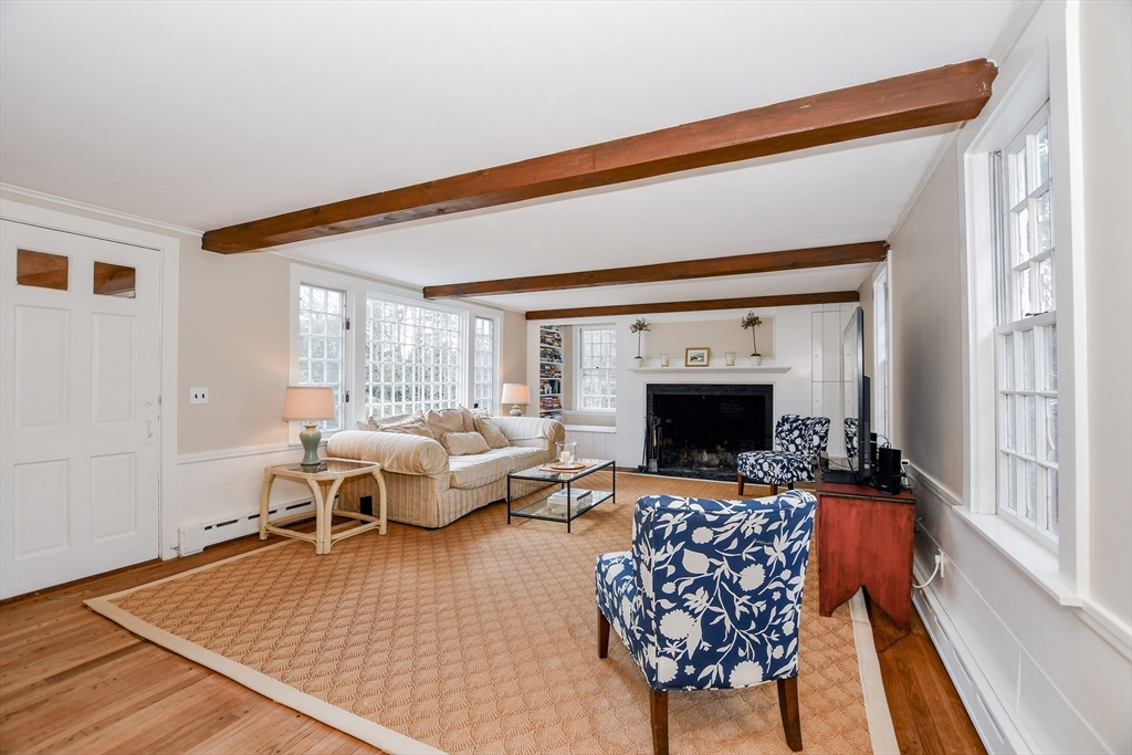 89 Front Street Marion, MA 02738 - Photo 3 of 42