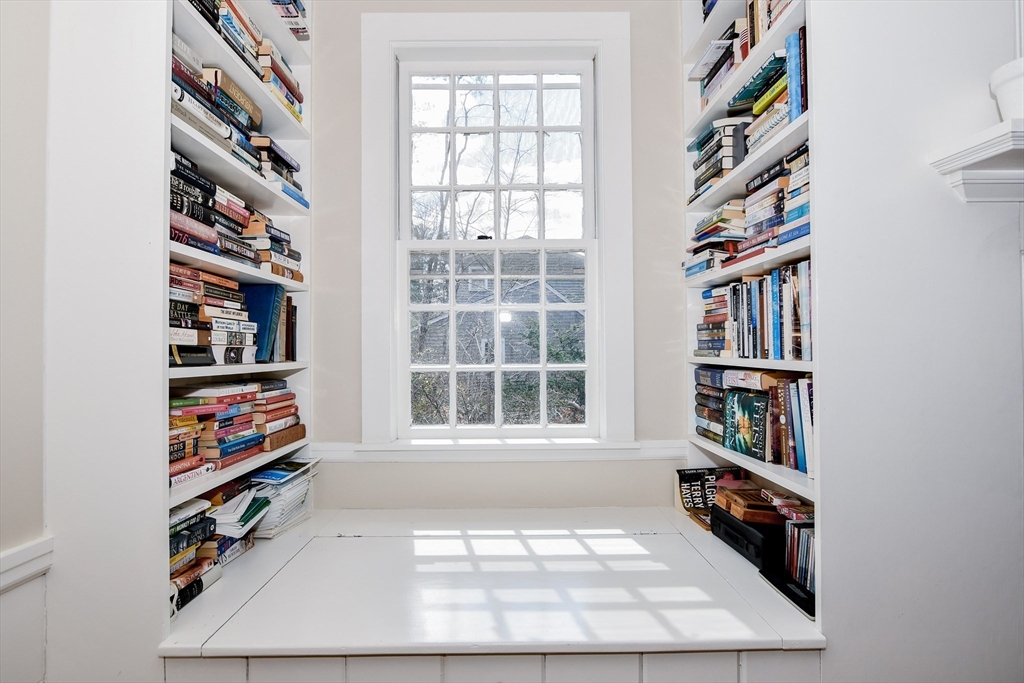 89 Front Street Marion, MA 02738 - Photo 6 of 42