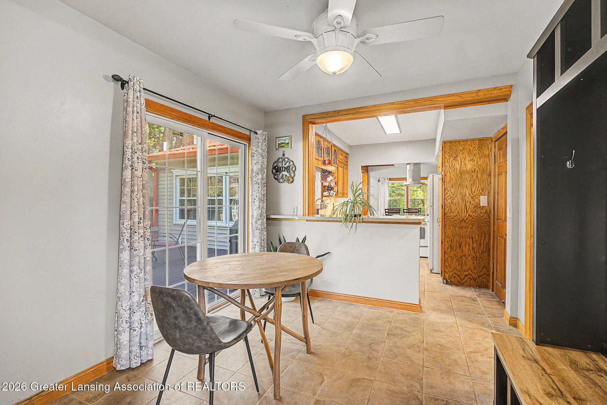 4113 Dell Road Lansing, MI 48911 - Photo 16 of 52