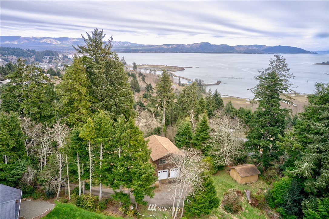 2172 Reservoir Road Ilwaco, WA 98624 - Photo 2 of 28 Gallery Image 2