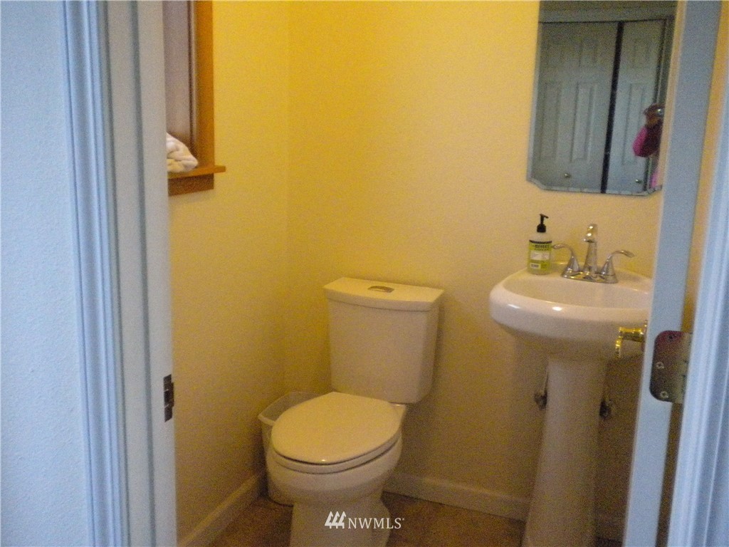2172 Reservoir Road Ilwaco, WA 98624 - Photo 15 of 28 Gallery Image 15