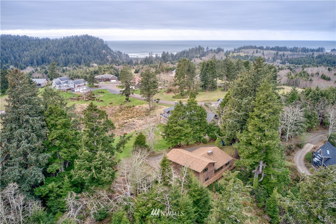 2172 Reservoir Road Ilwaco, WA 98624 - Photo 4 of 28 Gallery Image 4