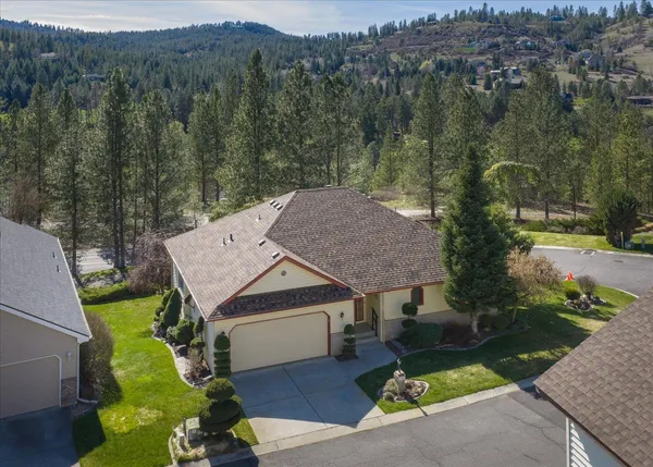 $515,000 | 2102 East Dunbar Lane, Spokane, WA 99223