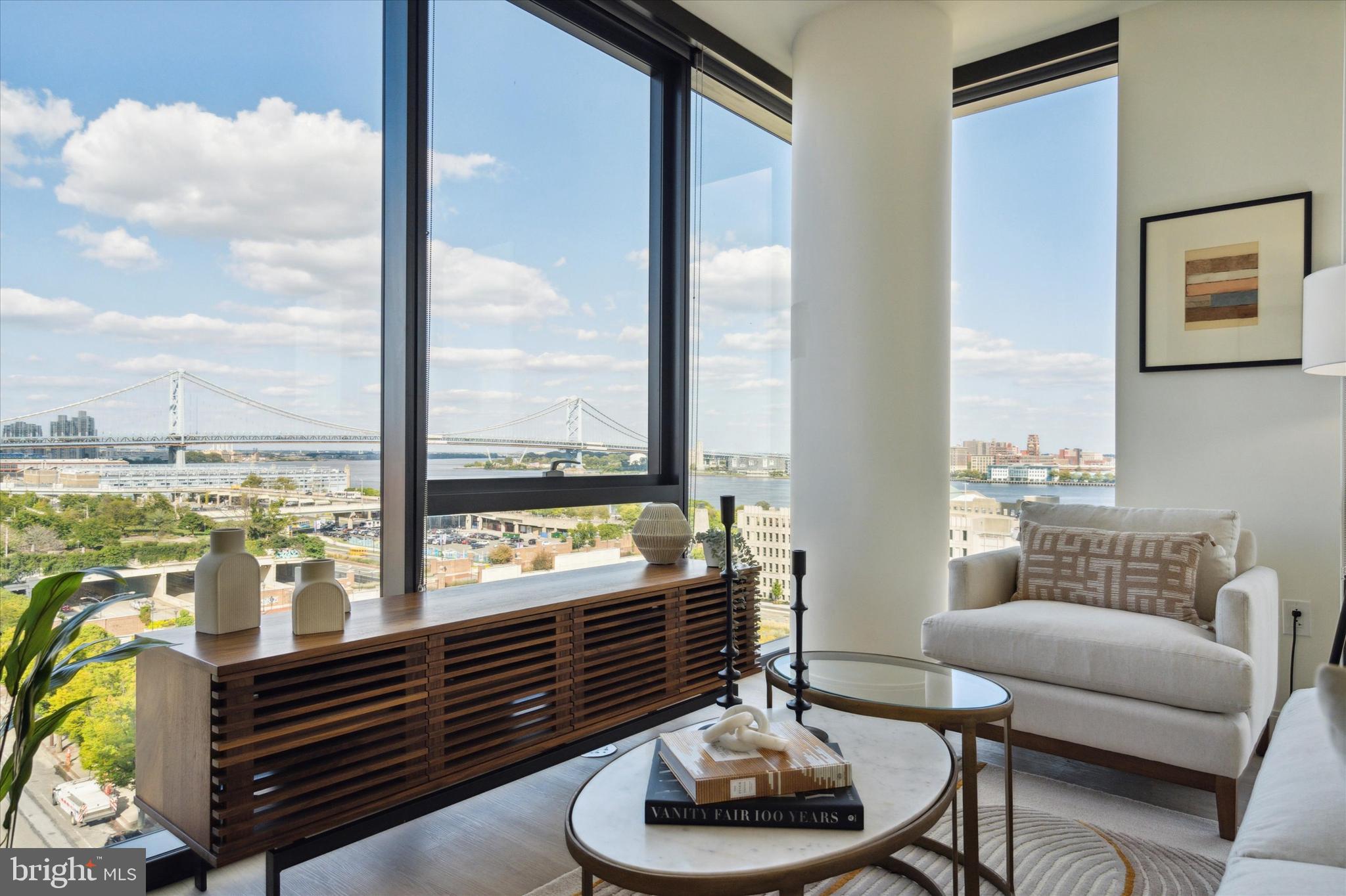 1-5 Dock Street, Unit 2002 Philadelphia, PA 19106 - Photo 7 of 47