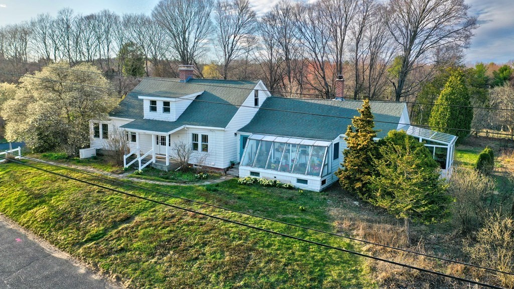 574 North Gulf Road Belchertown, MA 01007 - Photo 1 of 41 Gallery Image 1