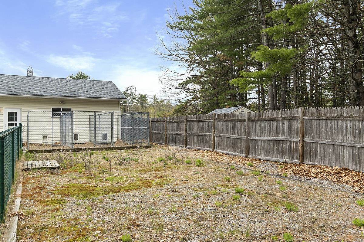 44 Hazen Road Bedford, NH 03110 - Photo 28 of 36 Gallery Image 28