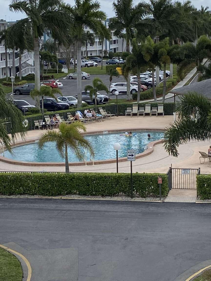 4048 Exeter C, Unit 4048 Boca Raton, FL 33434 - Photo 19 of 21 Disson.20