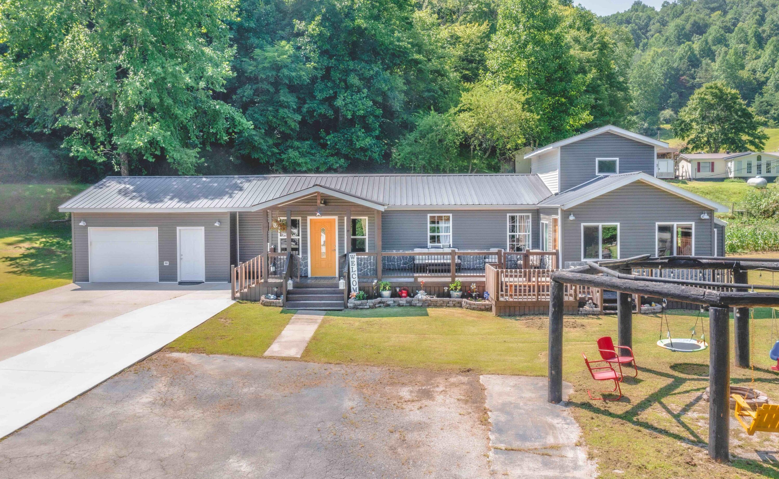 60 Shirley Don Road Manchester, KY 40962 - Photo 1 of 57 008