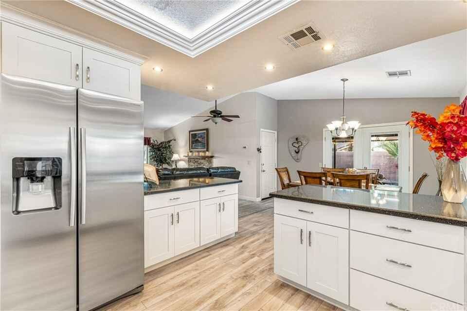 43622 Warner Trail Palm Desert, CA 92211 - Photo 12 of 56 IMG_4557